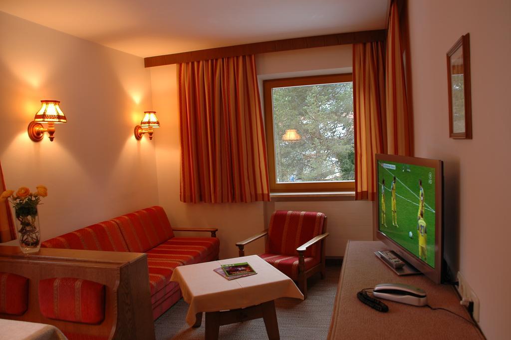Appartements Vilsalp Tannheim Pokoj fotografie